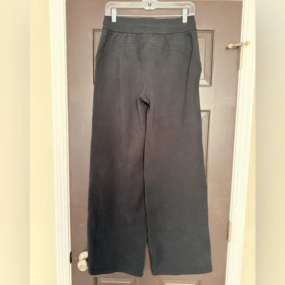 Lululemon Tall Scuba Mid Rise Pants Tall Small S Black Sweats Wide Leg - Picture 6 of 8